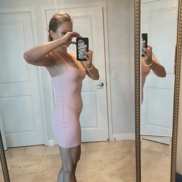 Pink rhinestone dress - Picture 4 of 8